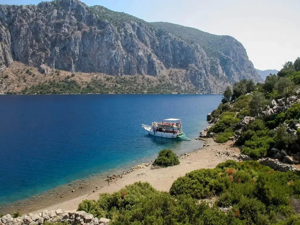 Kepçe Burnu Shipwreck (Mid-Late 7th Century BC): Early Archaic Cyprus-Aegean Trade Route - Gulf of Gokova near Kepce Burnu wreck site